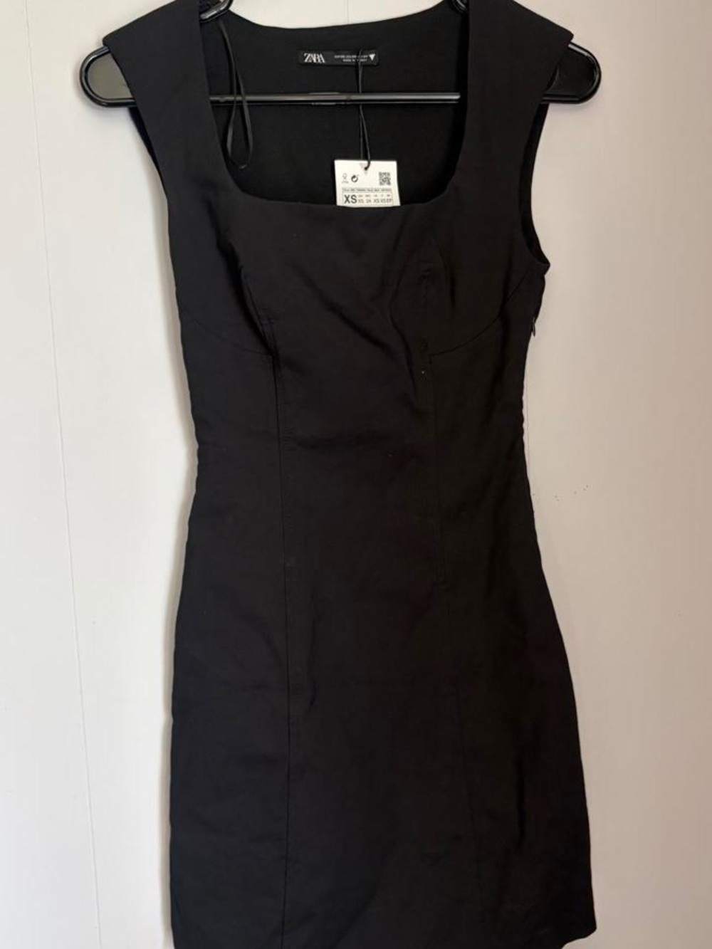 Zara Black Square-Neck Sleeveless Mini Dress